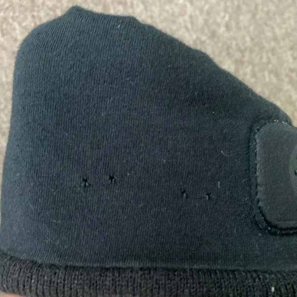 Rock and Roll hall of fame and museum beanie - Picture 9 of 9